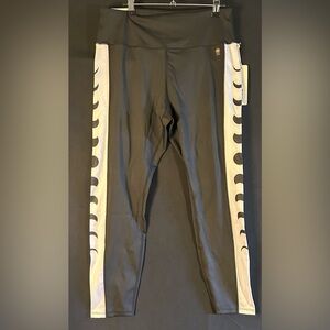 C&C California Black Side Stripe Leggings Size L